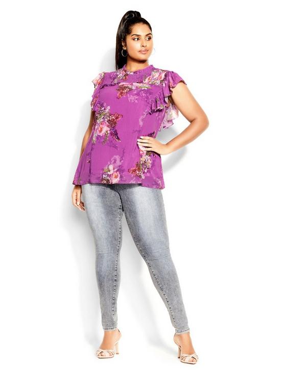 front image of city-chic-nova-floral-top