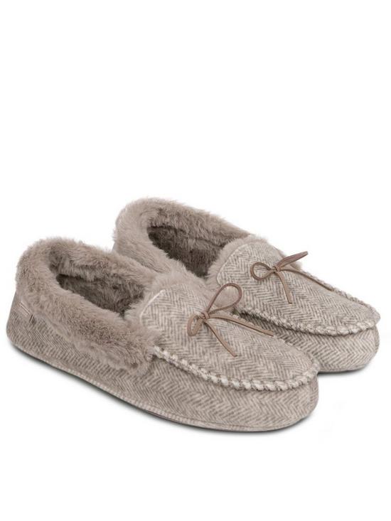 front image of totes-herringbone-velour-moccasin-with-fur-cuff-amp-bow-detail-with-memory-foam-amp-pillowstep-beige