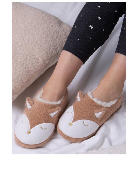 stillFront image of totes-novelty-slippers-fox