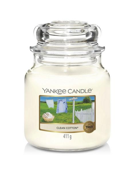 yankee-candle-clean-cotton-medium-classic-jar-candle