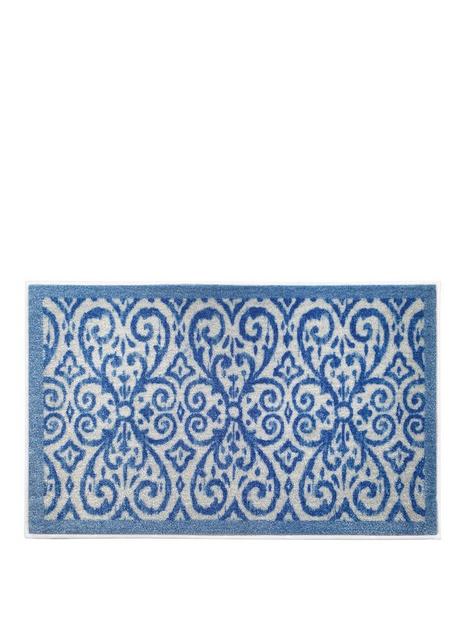 moroccan-tile-blue-bathmat