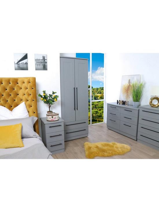 stillFront image of swift-hayle-3-piece-package-5-drawer-chest-and-2-bedside-chests