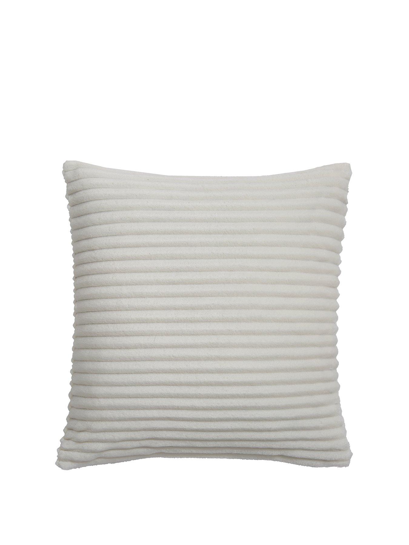 the-very-collection-ribbon-velour-cushion