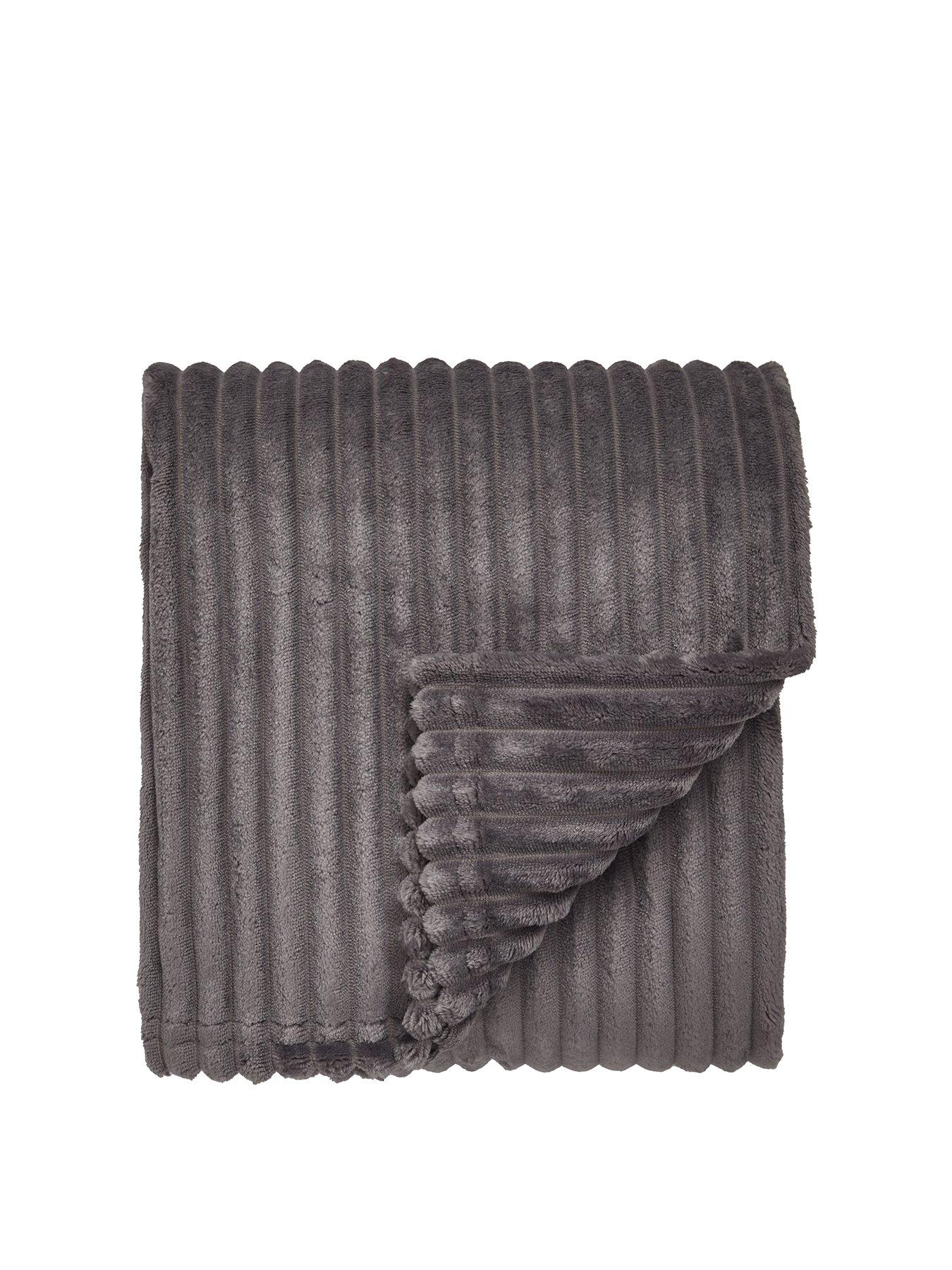 the-very-collection-ribbon-velour-throw