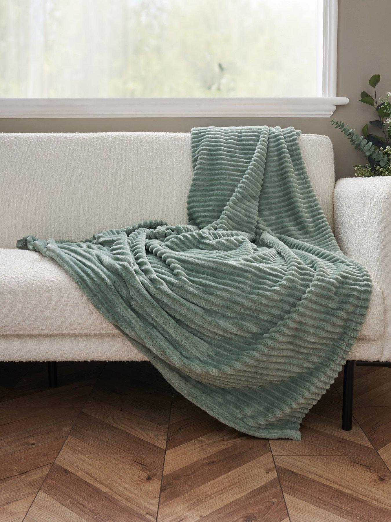 Very Home Ribbon Velour Throw