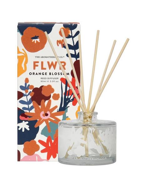 the-aromatherapy-co-flwr-reed-diffuser-orange-blossom