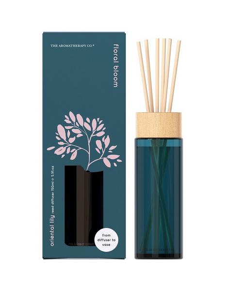 the-aromatherapy-co-floral-bloom-diffuser-to-vase-oriental-lily