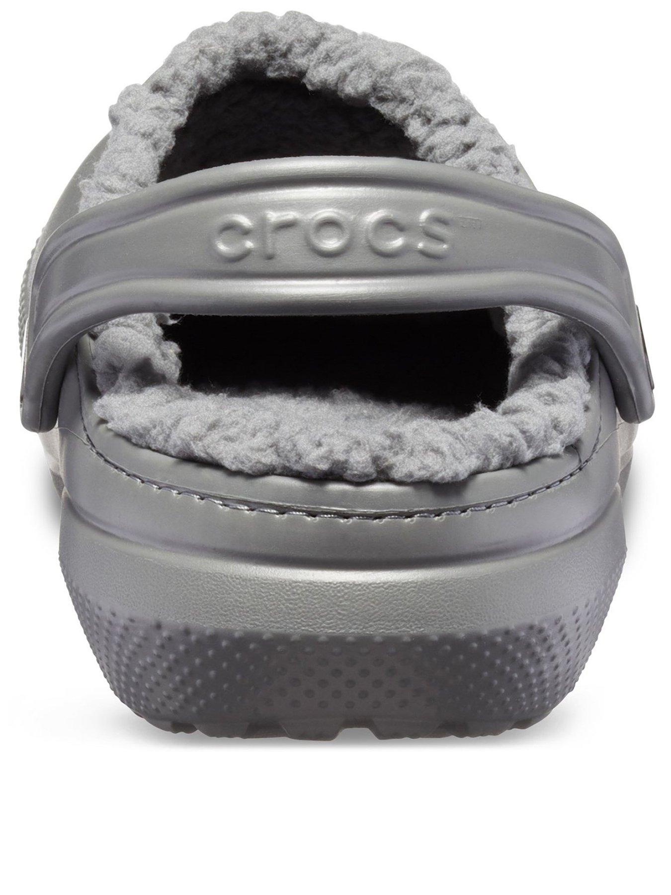 Fuzzy hot sale crocs grey