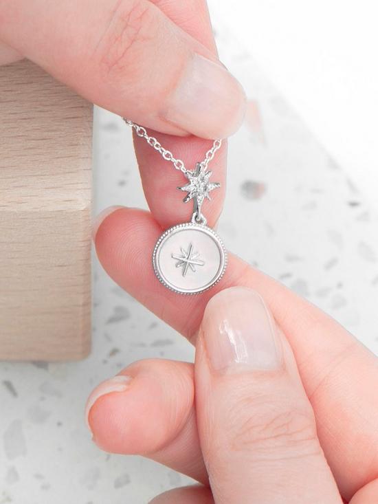 stillFront image of treat-republic-personalised-silver-north-star-necklace