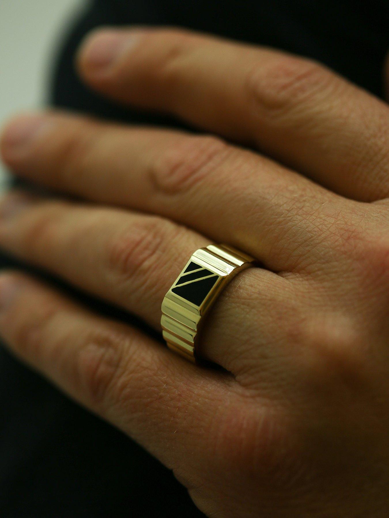 The Love Collection Men's 9ct Yellow Gold Black Enamel Square Gents Signet Ring