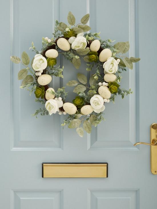 front image of very-home-20-inch-rattan-spring-wreath