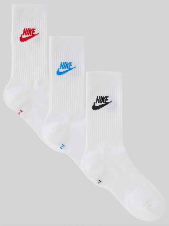 front image of nike-3-pack-ofnbspsportswear-everyday-futuranbspessential-socks-white