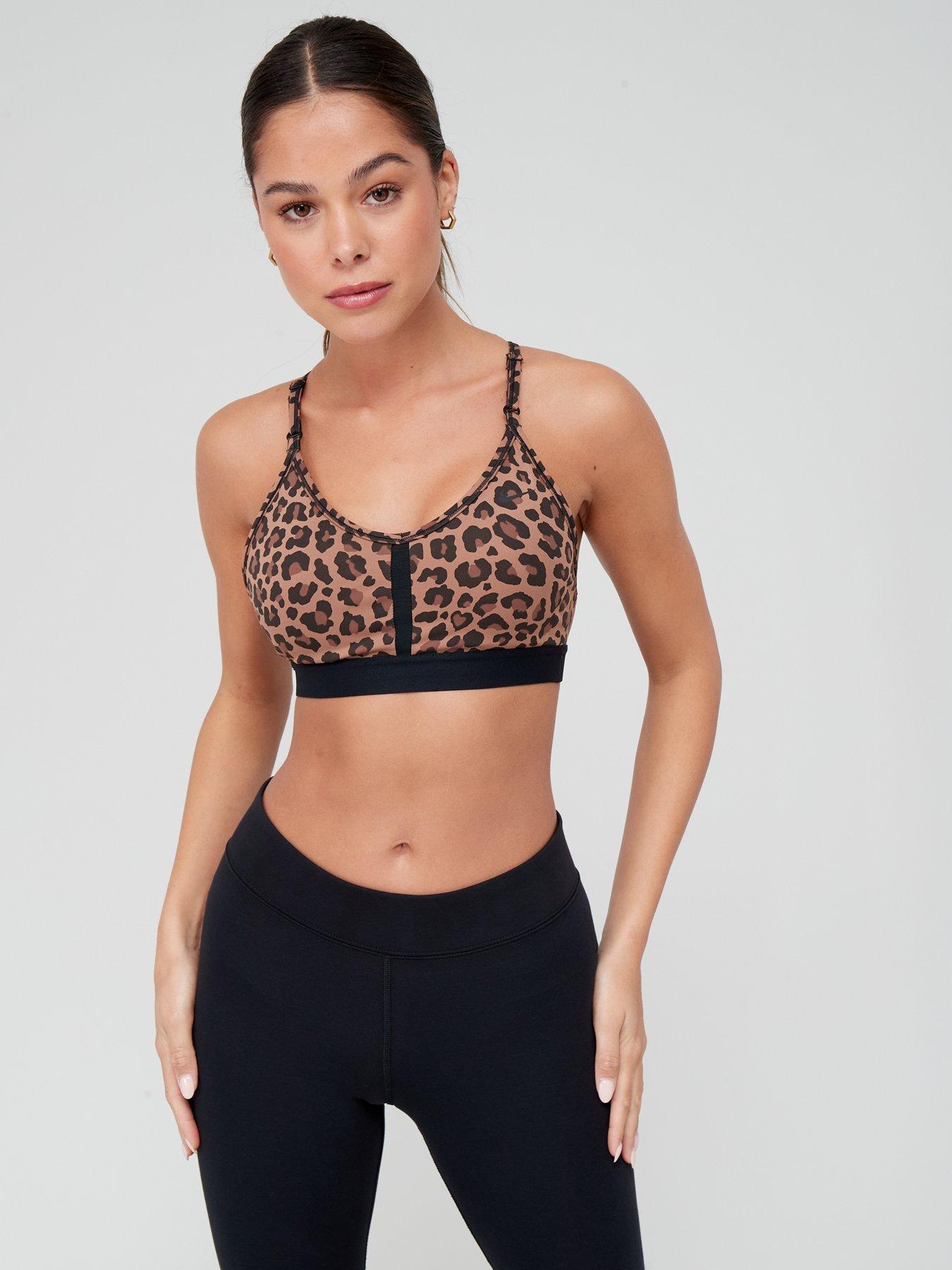 Nike indy hotsell sports bra sale