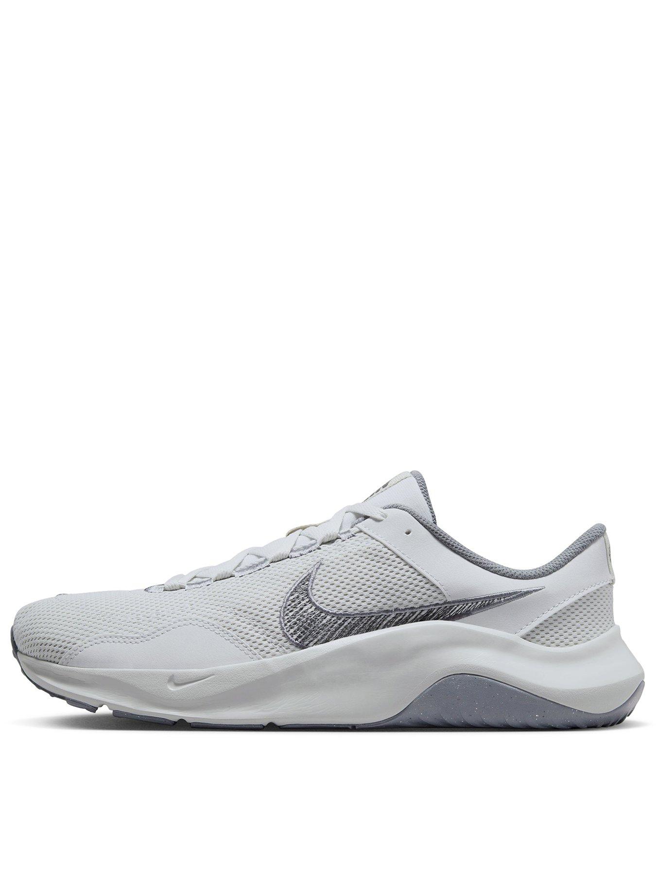 Nike legend essential online beige