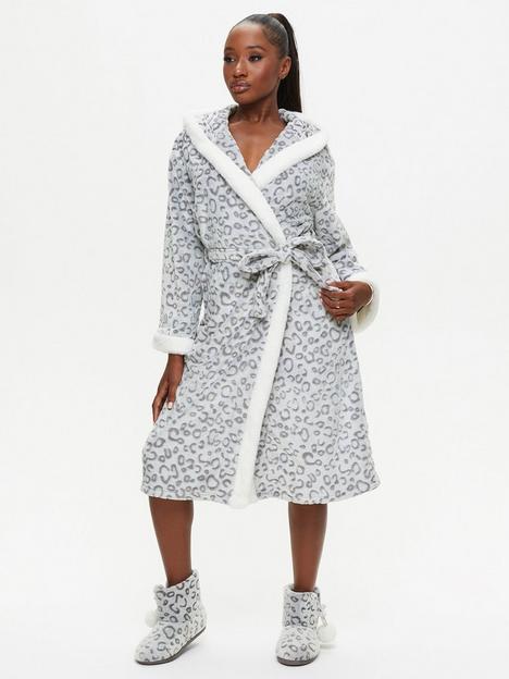 ann-summers-nightwear-amp-loungewear-leopard-fluffy-robe-grey