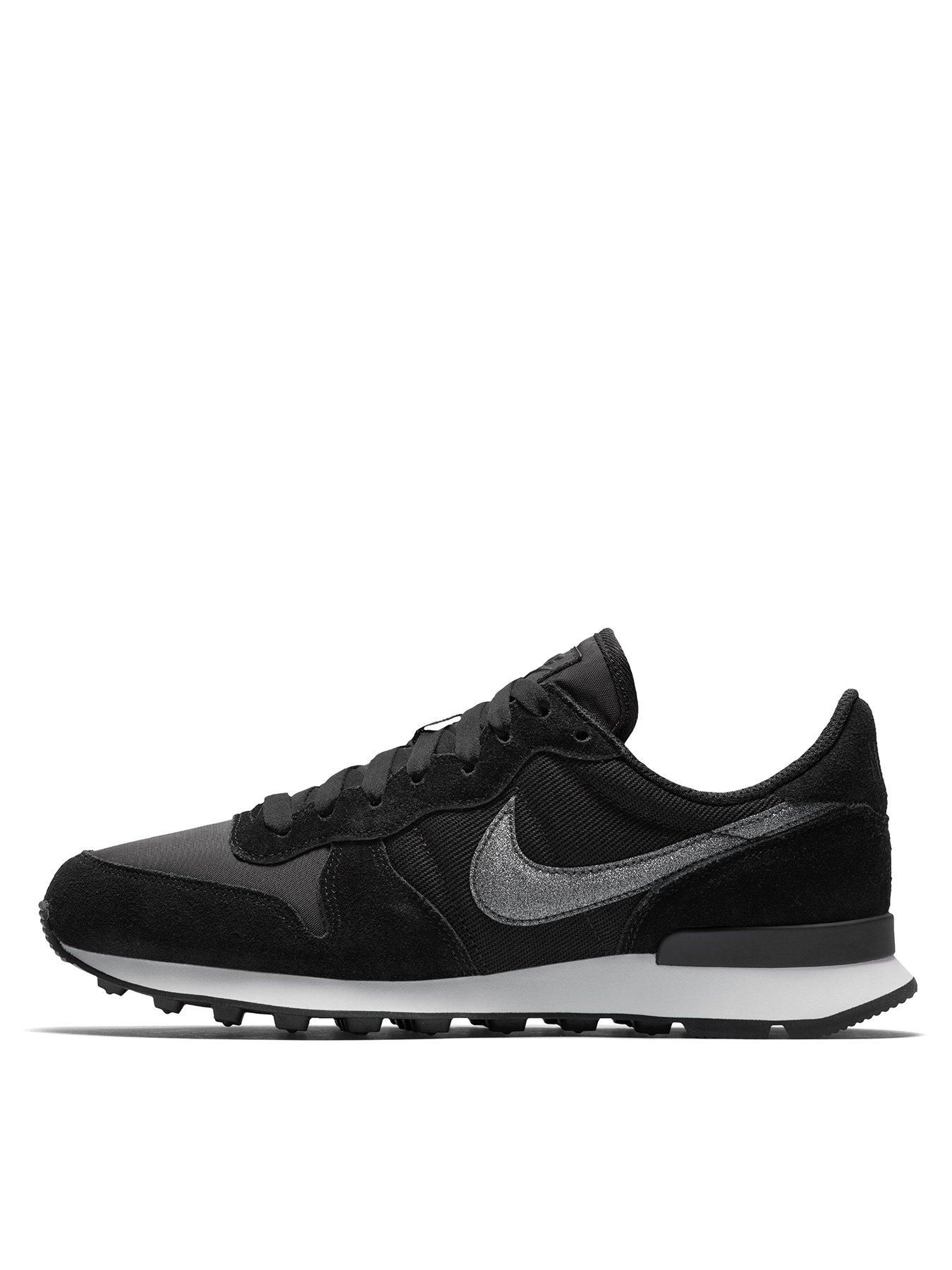 Internationalist sale cheap