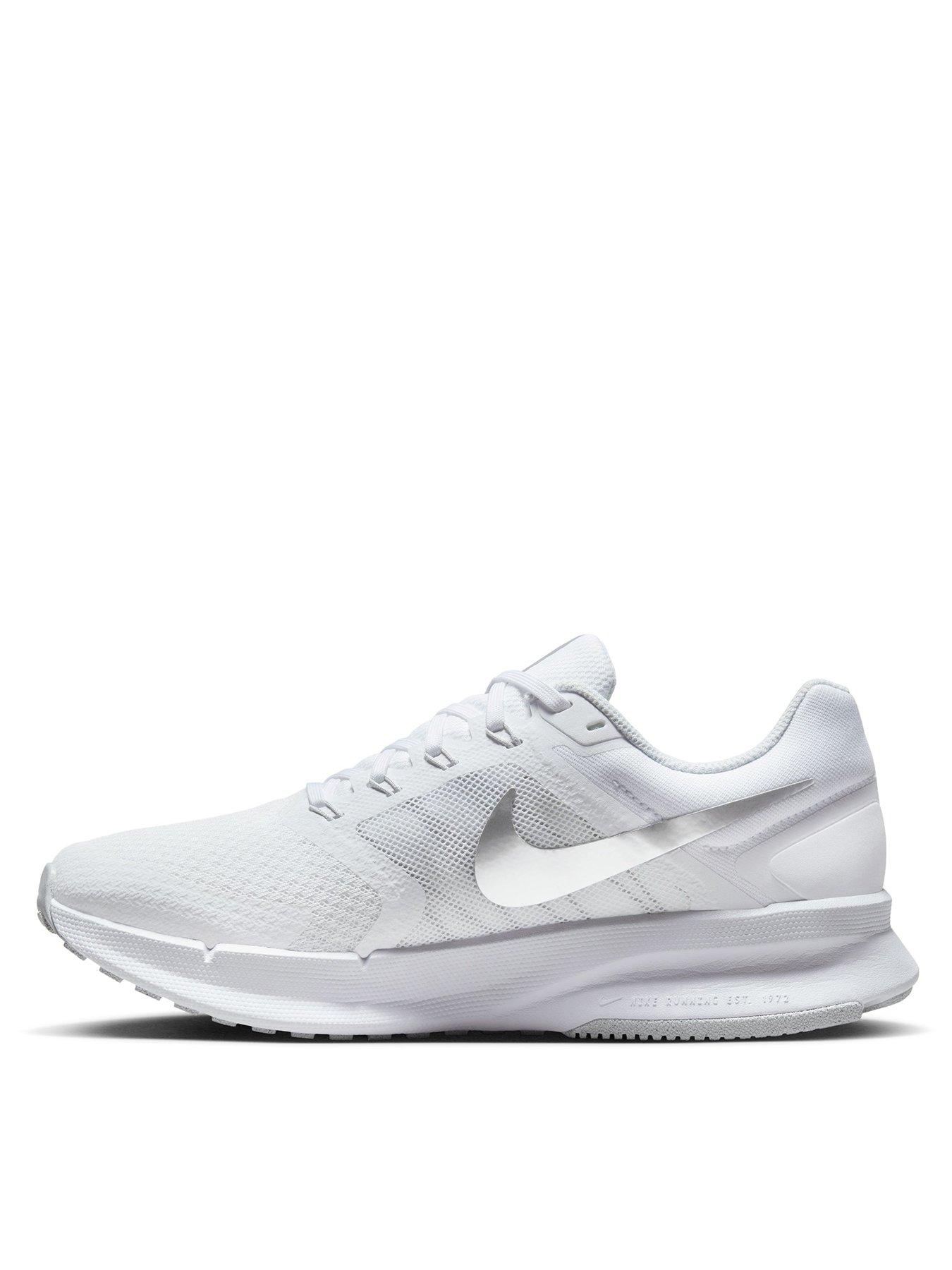 Run swift lightweight running shoe - women's outlet white