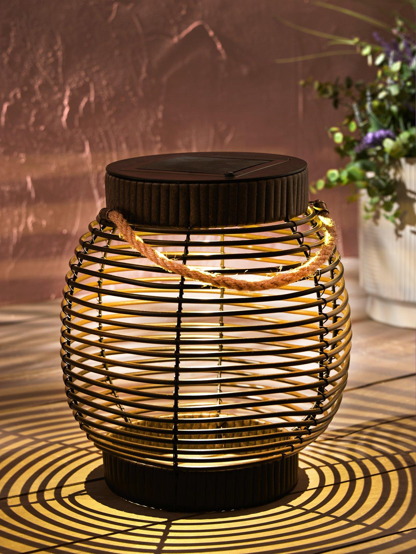 Rattan deals solar lights