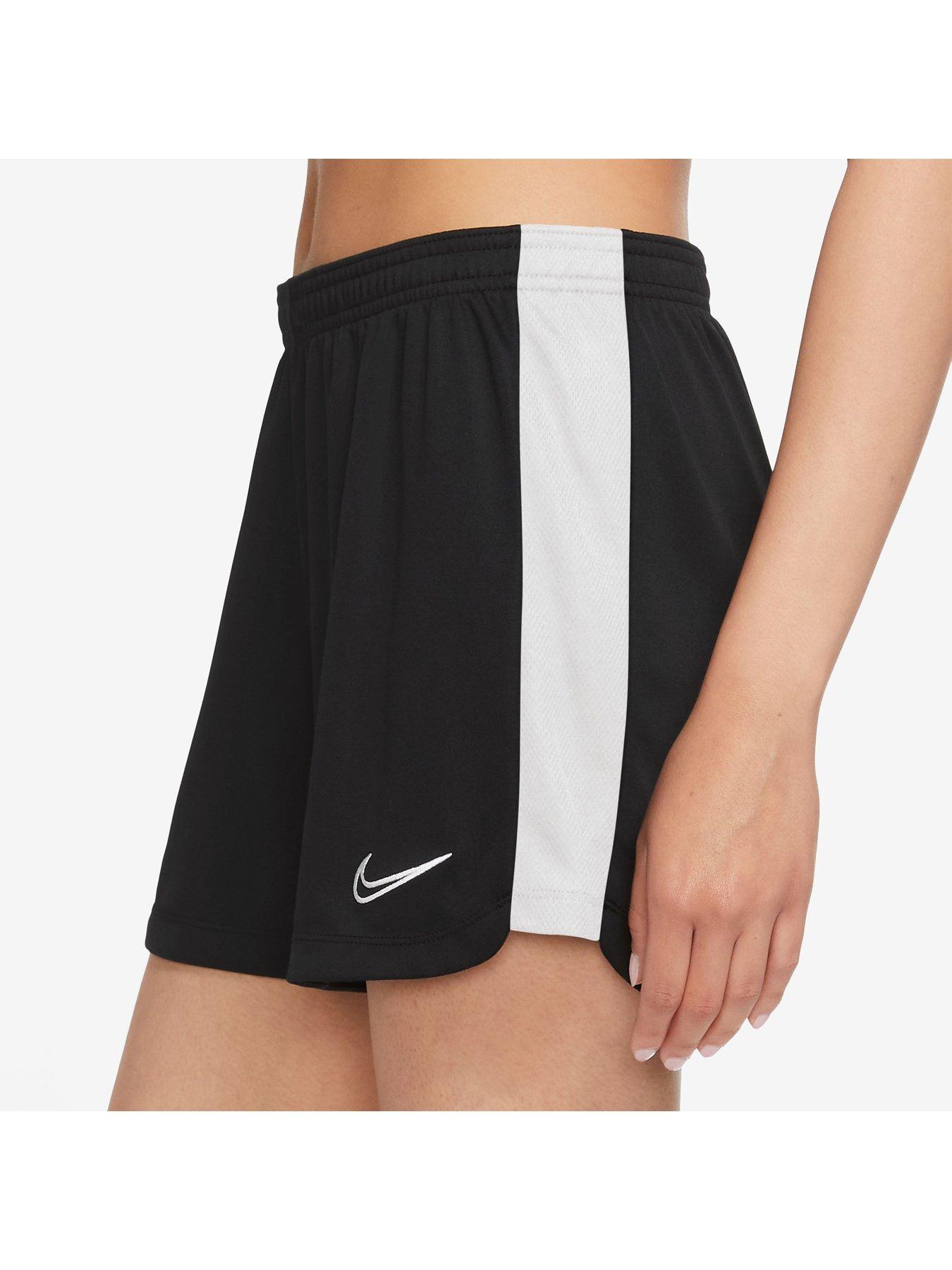 Nike dry academy store soccer shorts womens