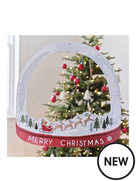ginger-ray-customisable-christmas-photo-booth-frame