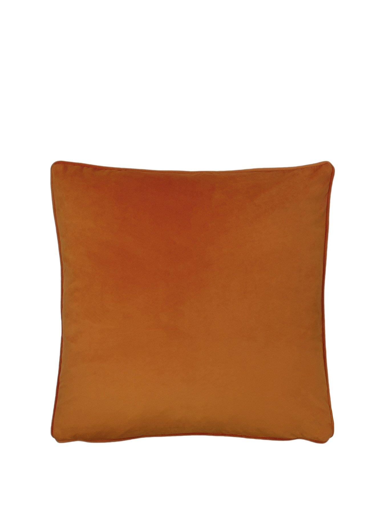 furn-opulence-large-velvet-cushion