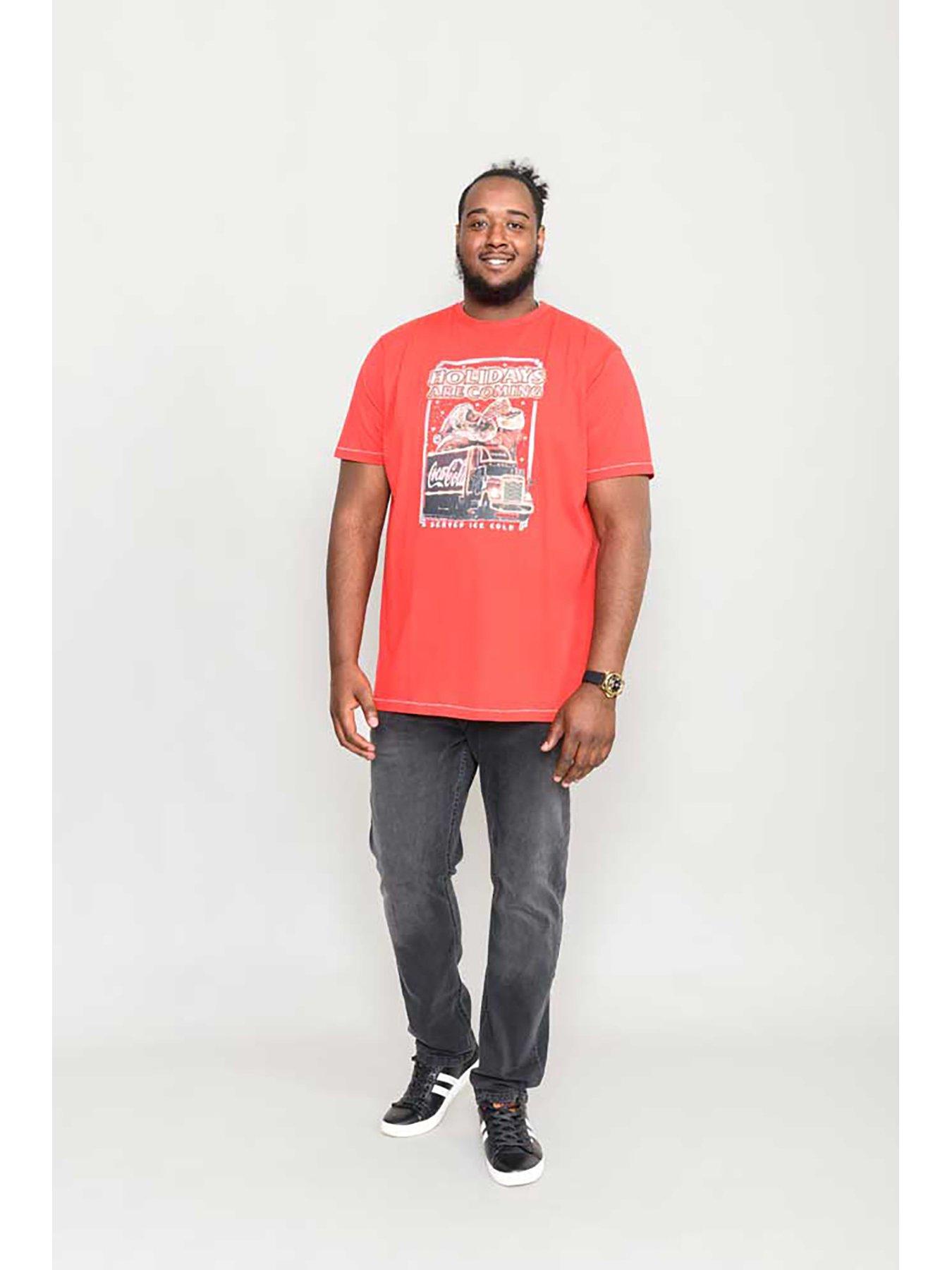 Image 4 of 4 of D555 Dalton Official Coca-Cola Christmas Print T-Shirt - Red