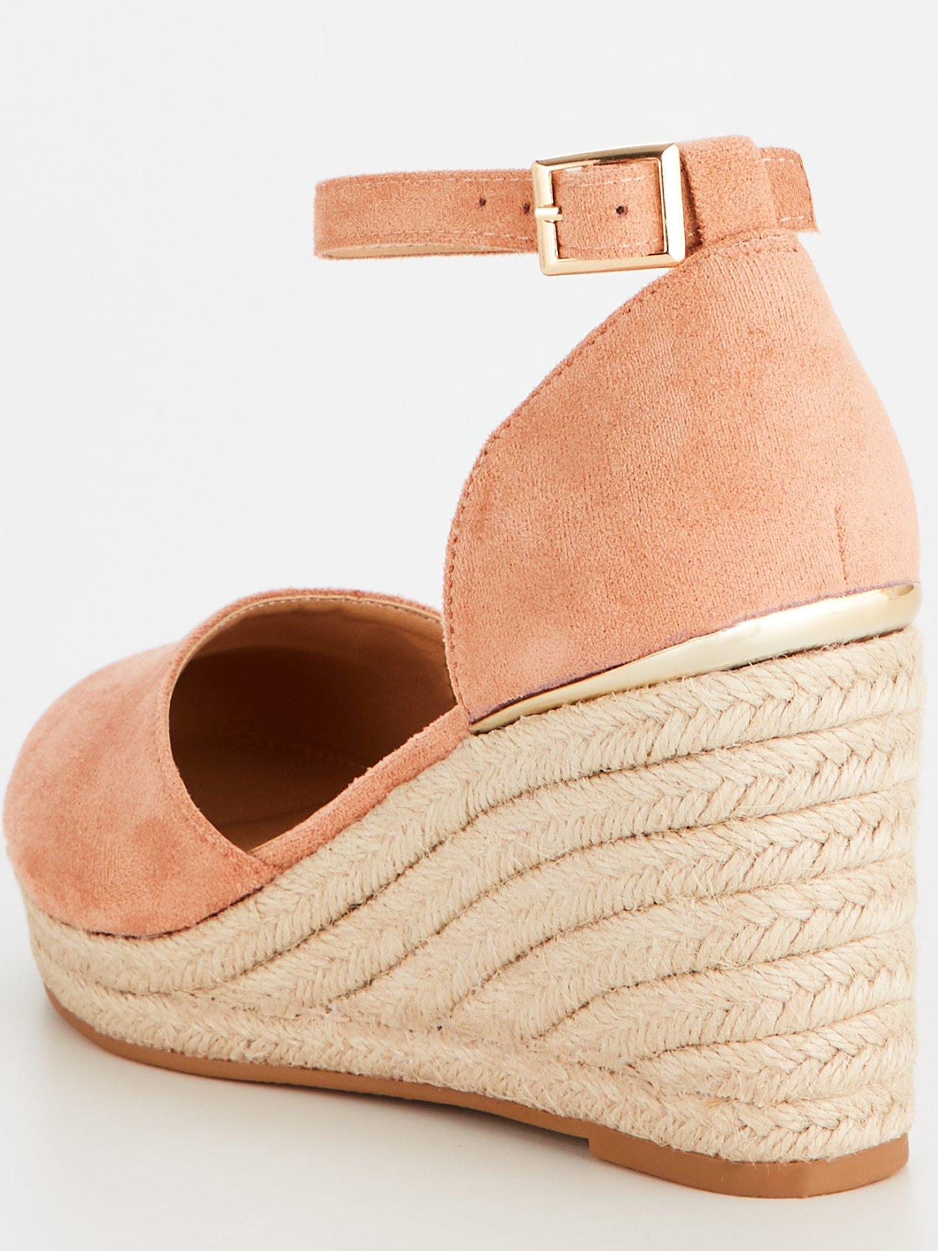 Tan closed best sale toe wedges