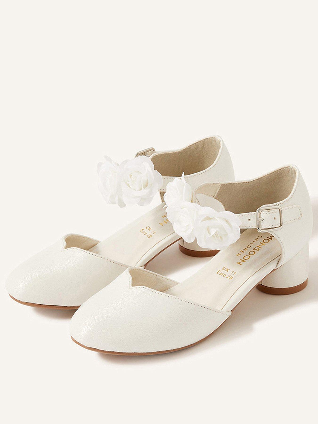 Ladies cream low heeled on sale shoes