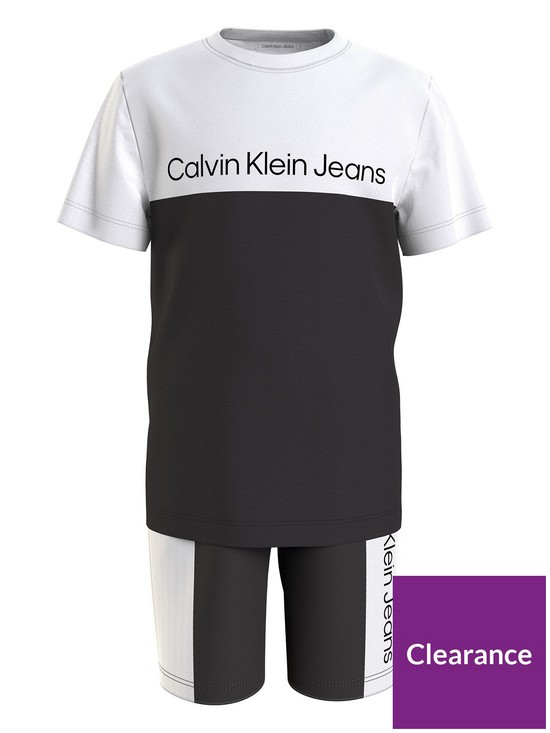 front image of calvin-klein-jeans-boys-essentials-color-block-short-set-black