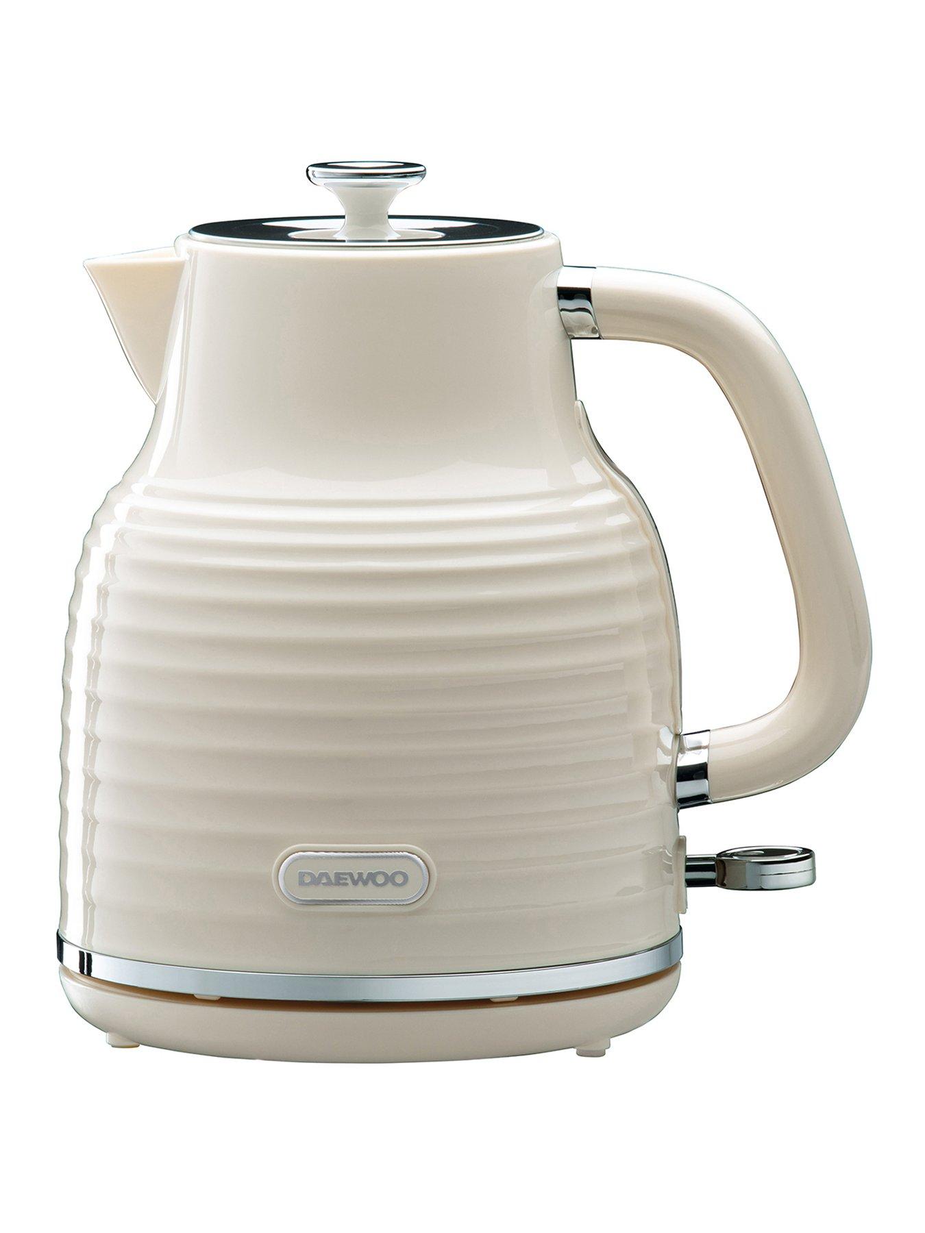 Daewoo kettle and on sale toaster