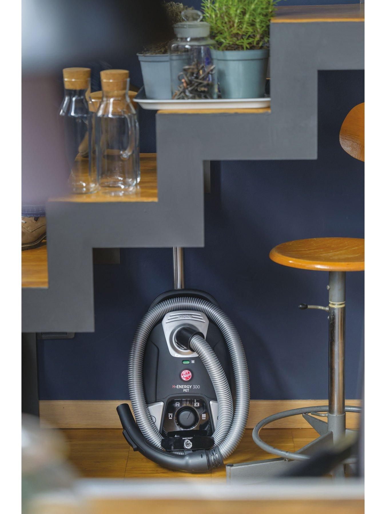 Hoover HE3 Hygiene Pet Corded Bagged Cylinder Vacuum Cleaner