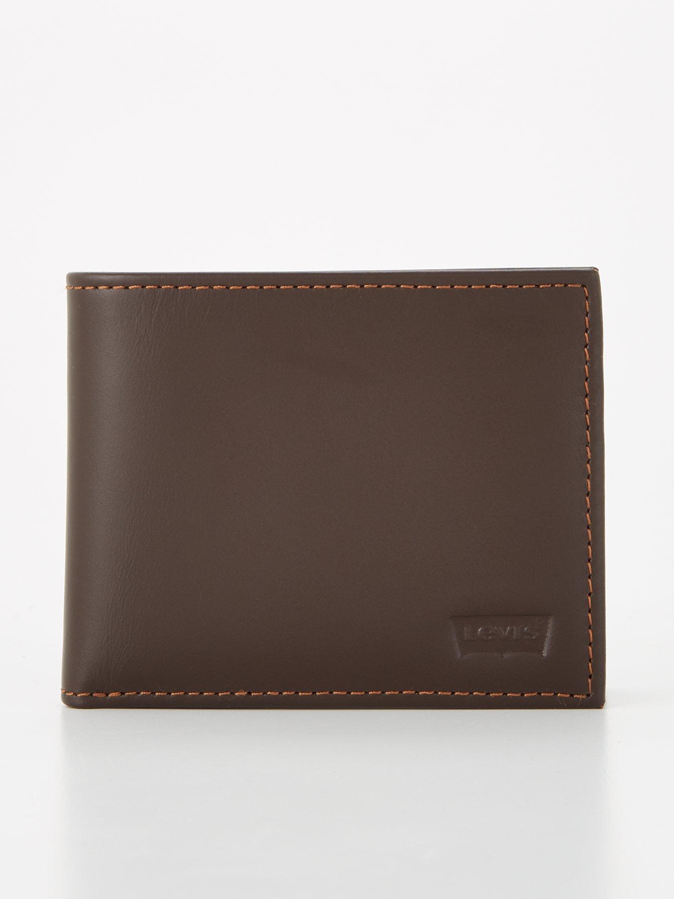 levis-casual-classics-bifold-wallet-brown