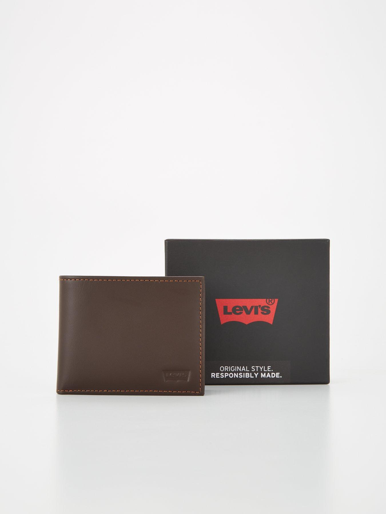  image of levis-casual-classics-bifold-wallet-brown
