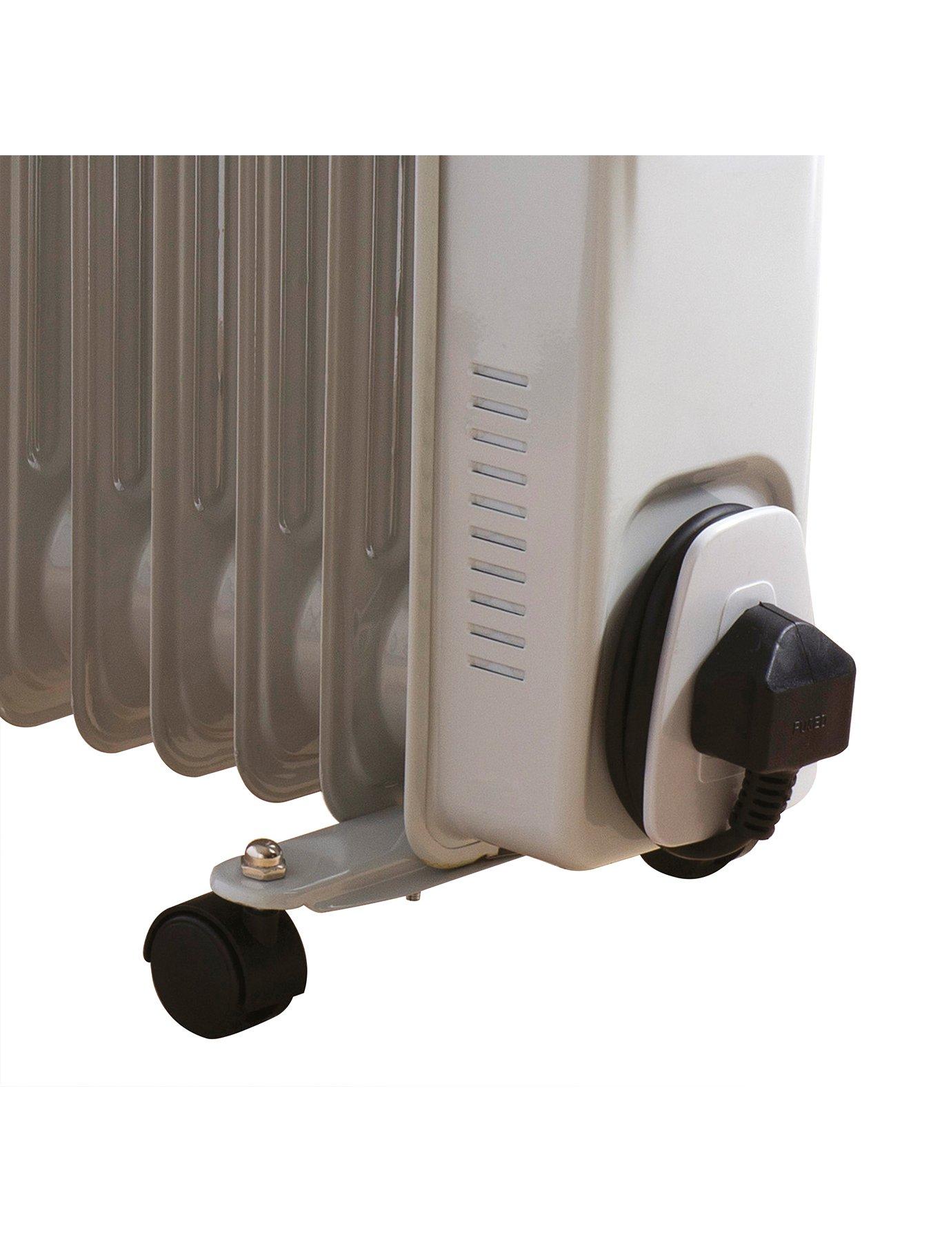  image of daewoo-2000w-9-fin-oil-filled-radiator-with-thermostat