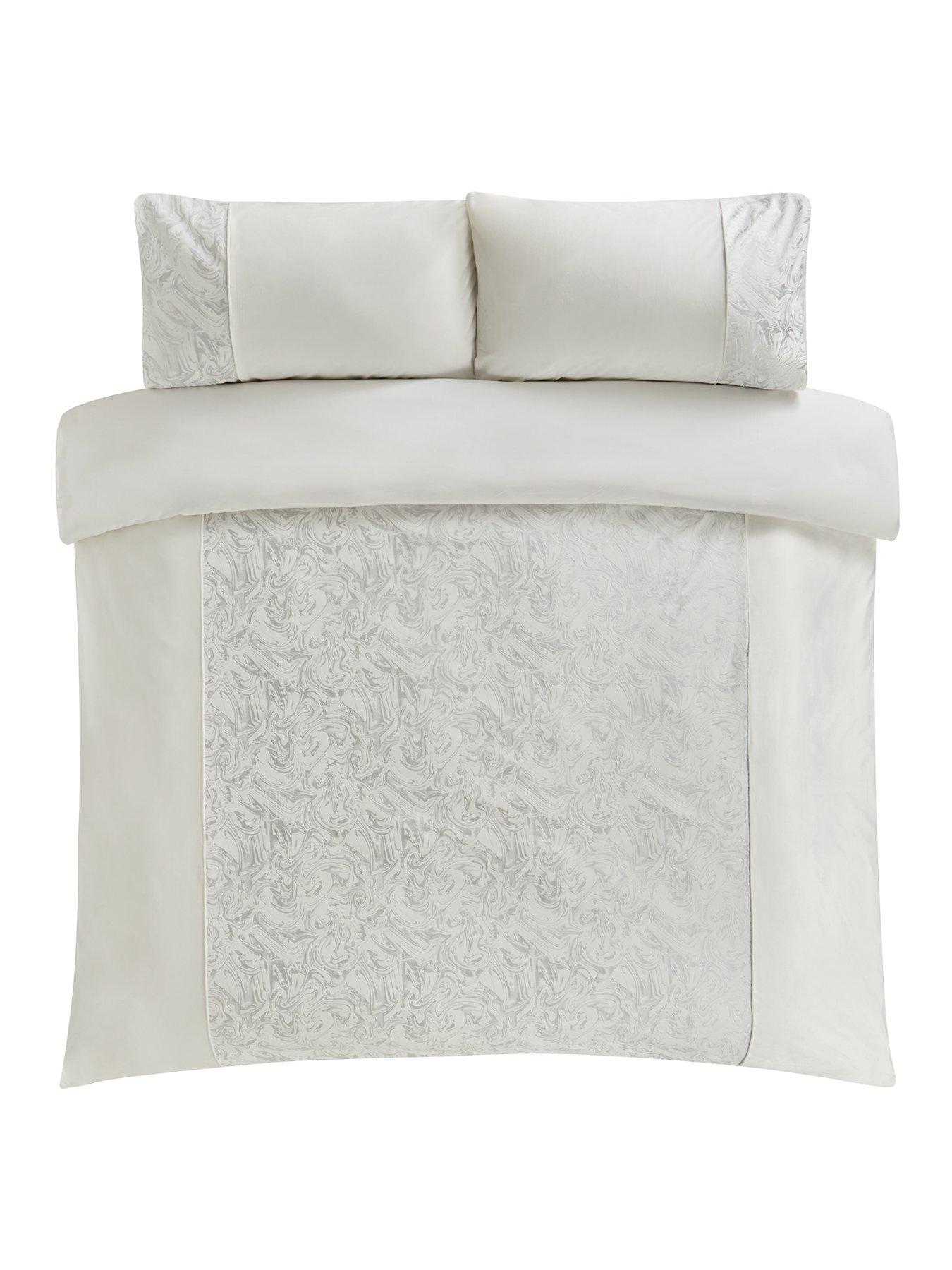 Alexis Marble Foil and Velvet Duvet Cover Set in White