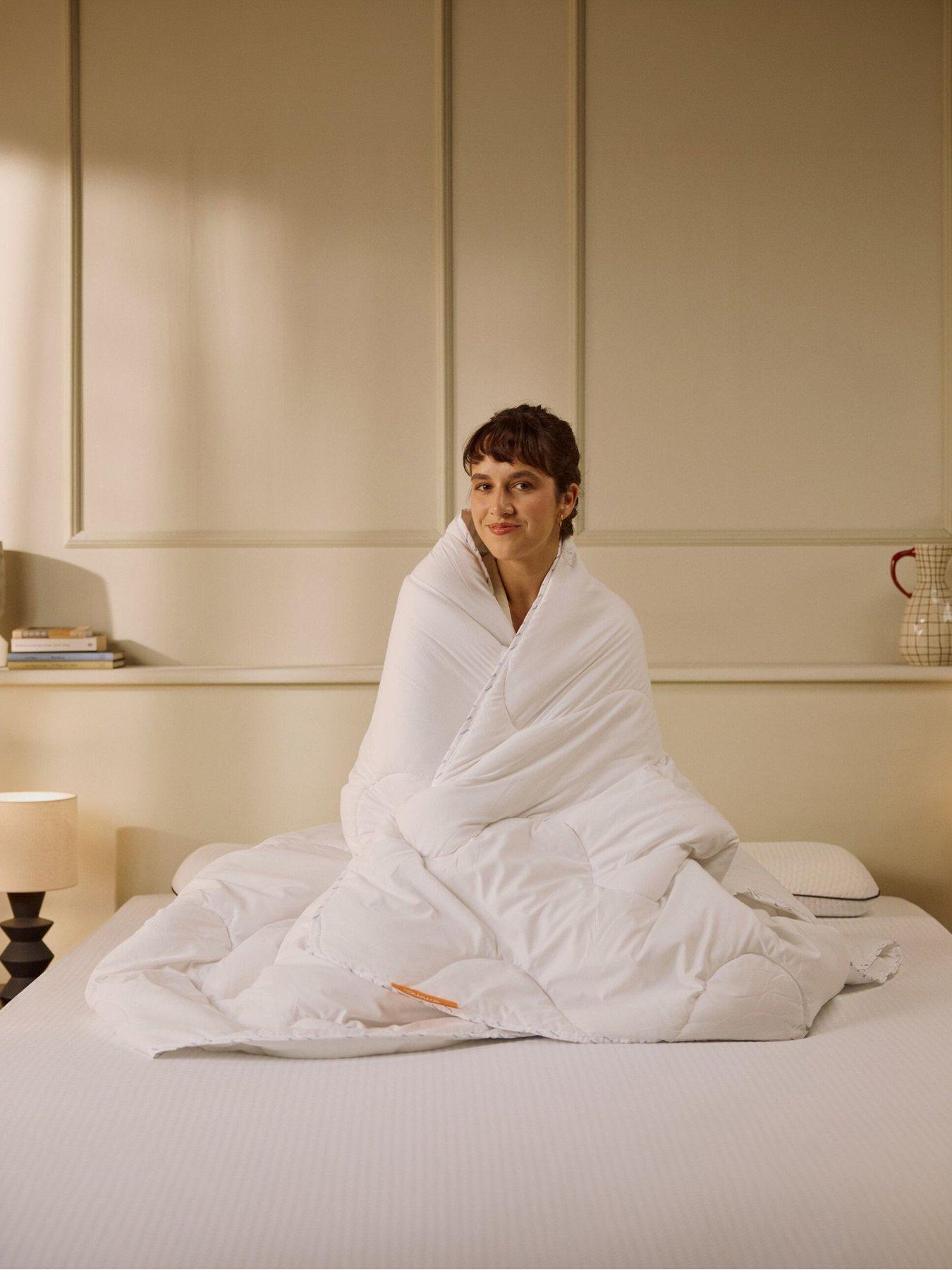 Image 1 of 8 of Emma Cloud Duvet