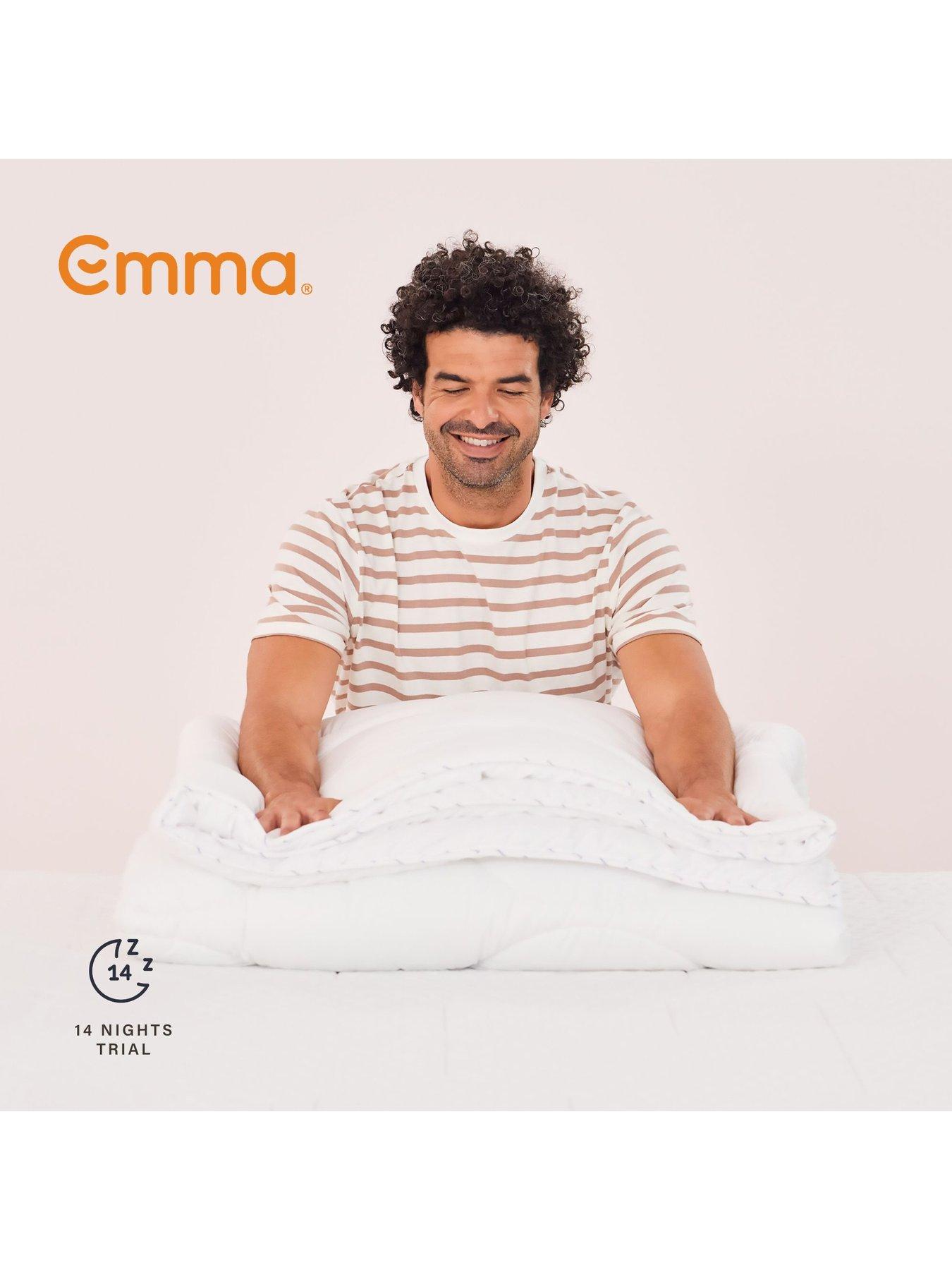 Image 3 of 8 of Emma Cloud Duvet