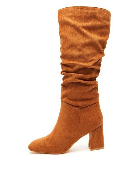 quiz-faux-suede-ruched-heeled-boots-light-brown