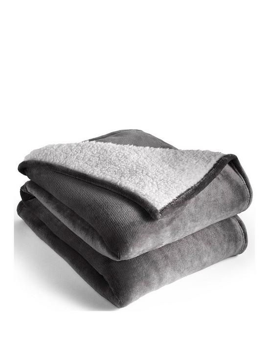 stillFront image of silentnight-snugsie-supersized-blanket-grey
