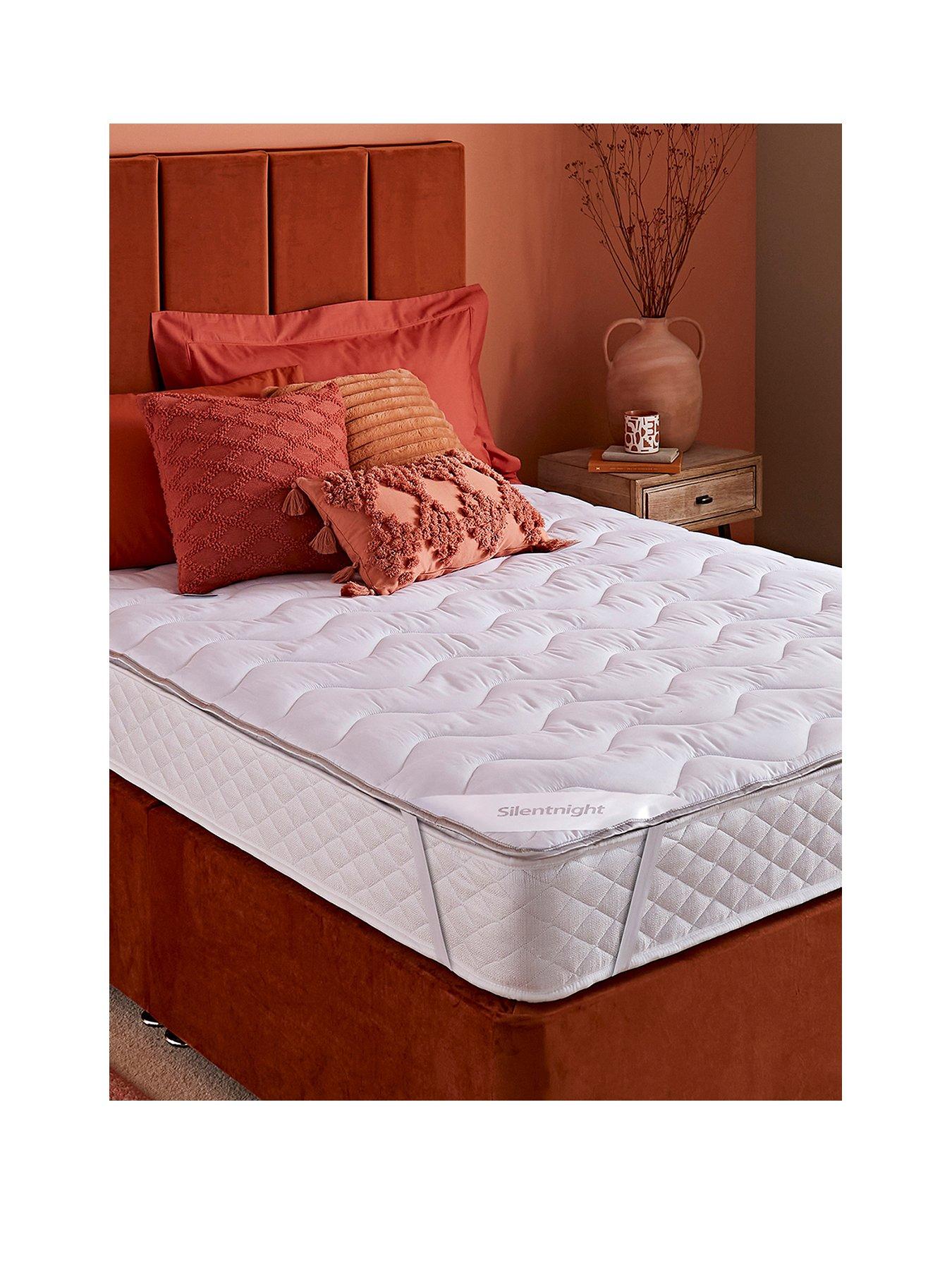 Image 2 of 7 of Silentnight Self Heating Topper - White