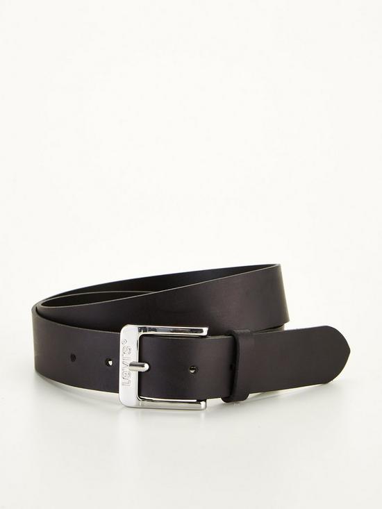 front image of levis-levis-free-leather-belt-black