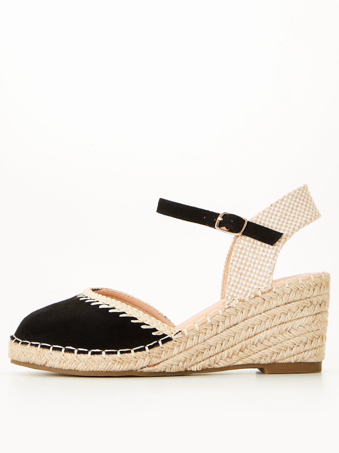 black peep toe wedges low heel