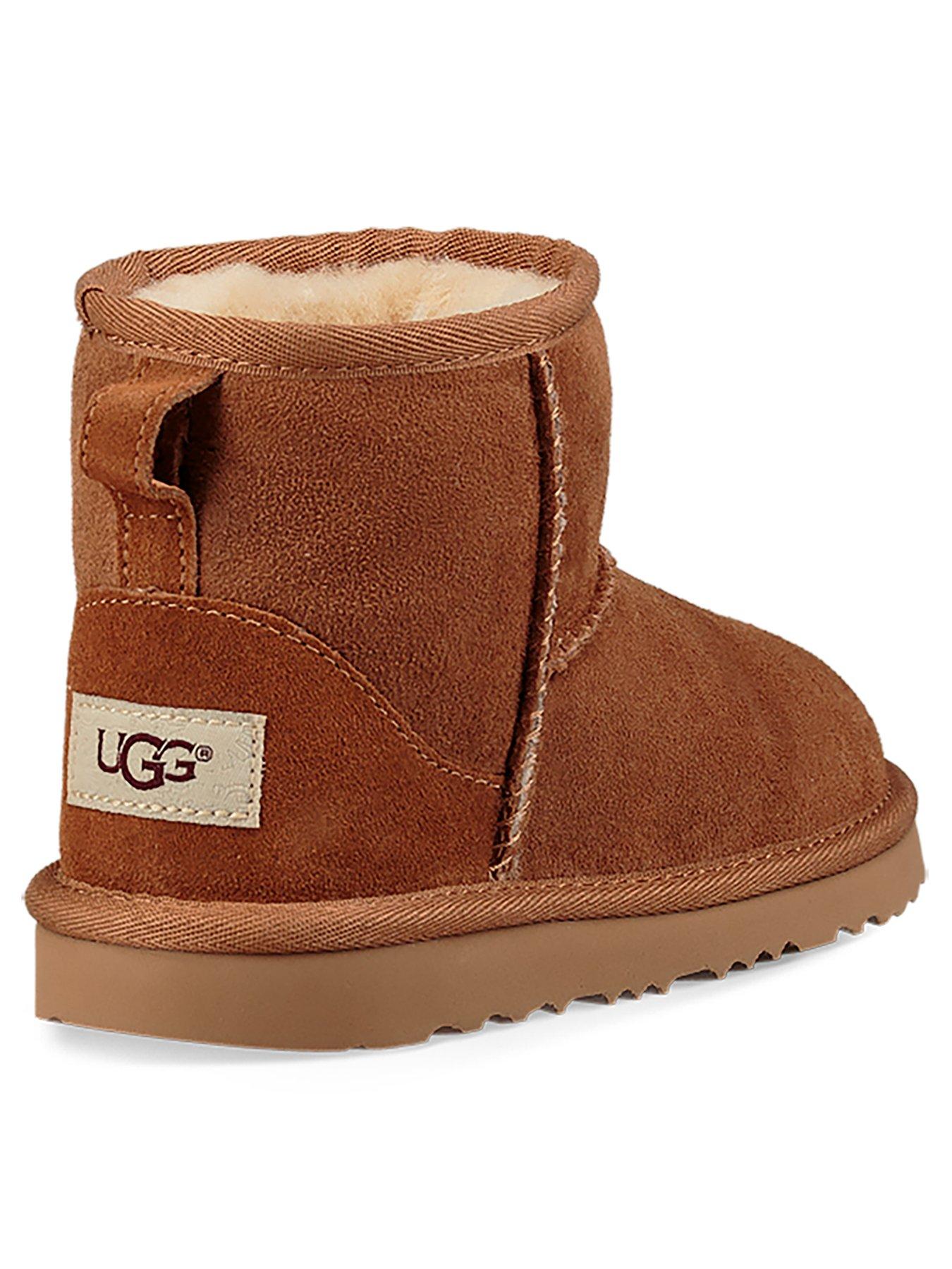Image 2 of 5 of UGG Kids Classic Mini Ii Classic Boot - Chestnut