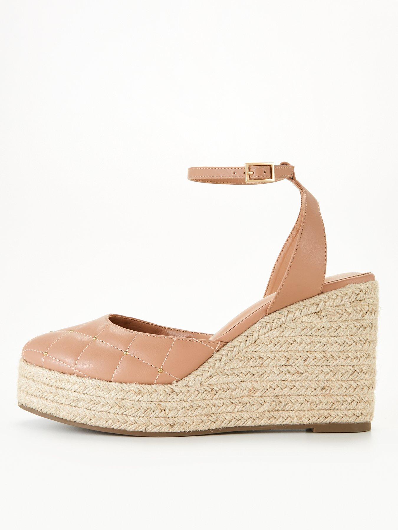 V by outlet very sandals