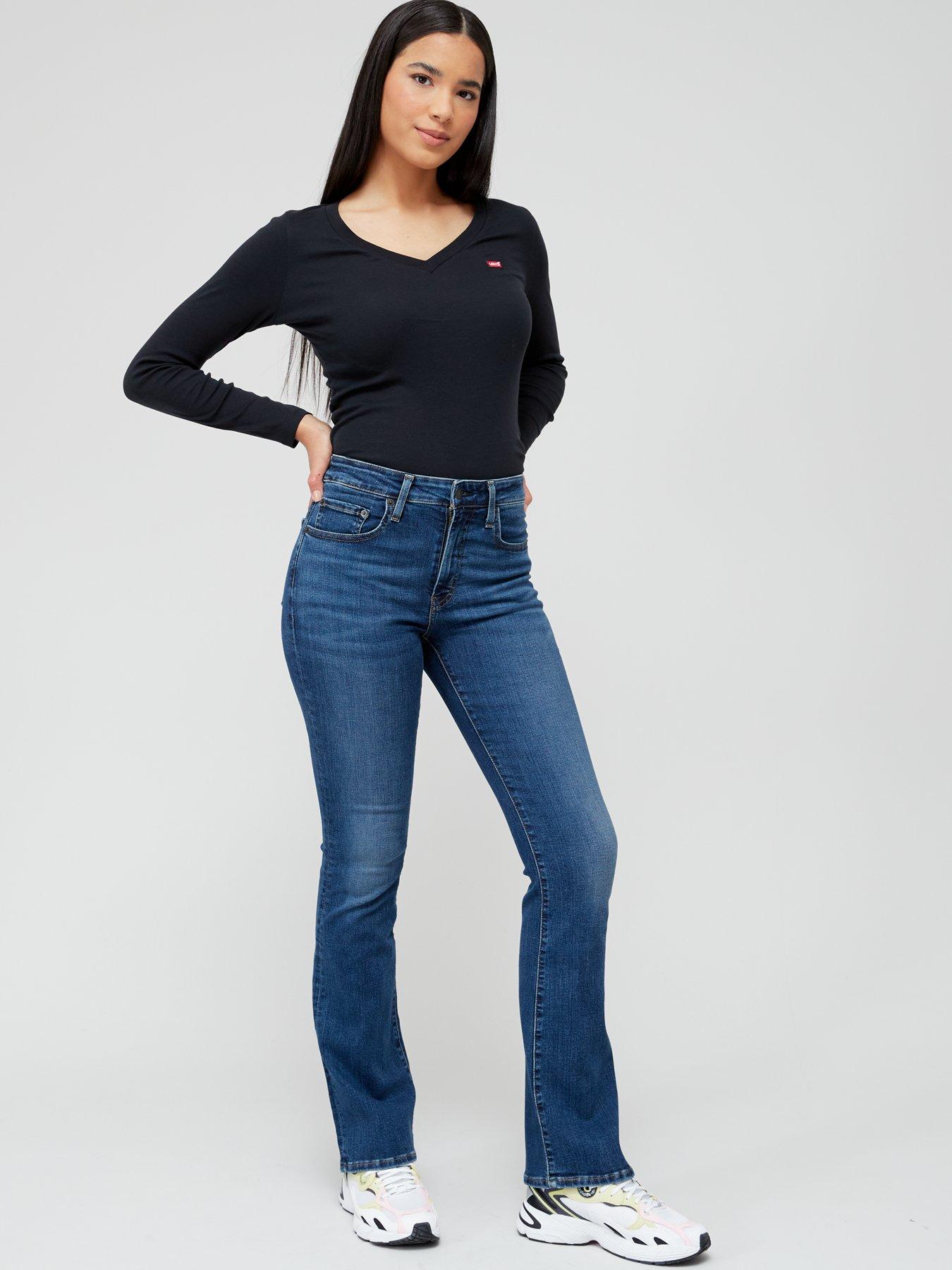 Levi’s 725 High Rise Bootcut Jeans