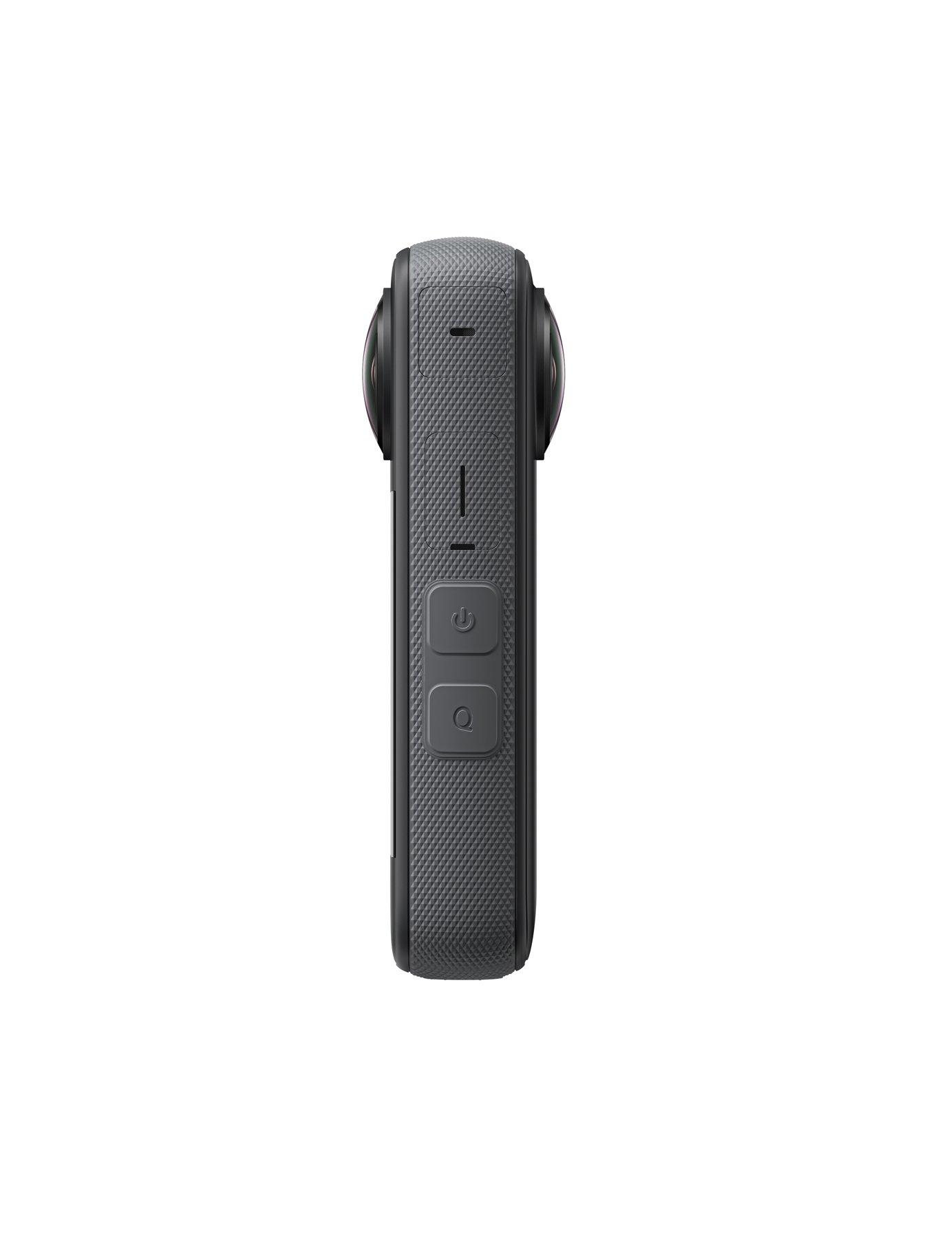 Image 4 of 8 of Insta360 X3 5.7K Action Camera