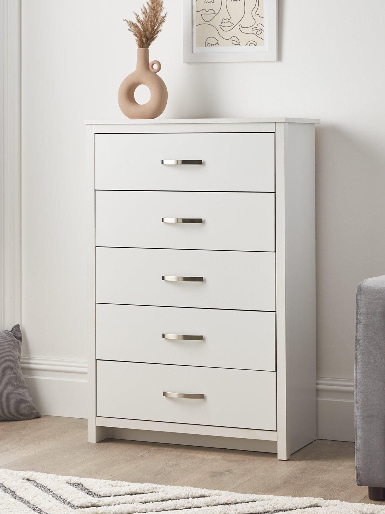 The Very Collection Ely 5 Drawer Chest