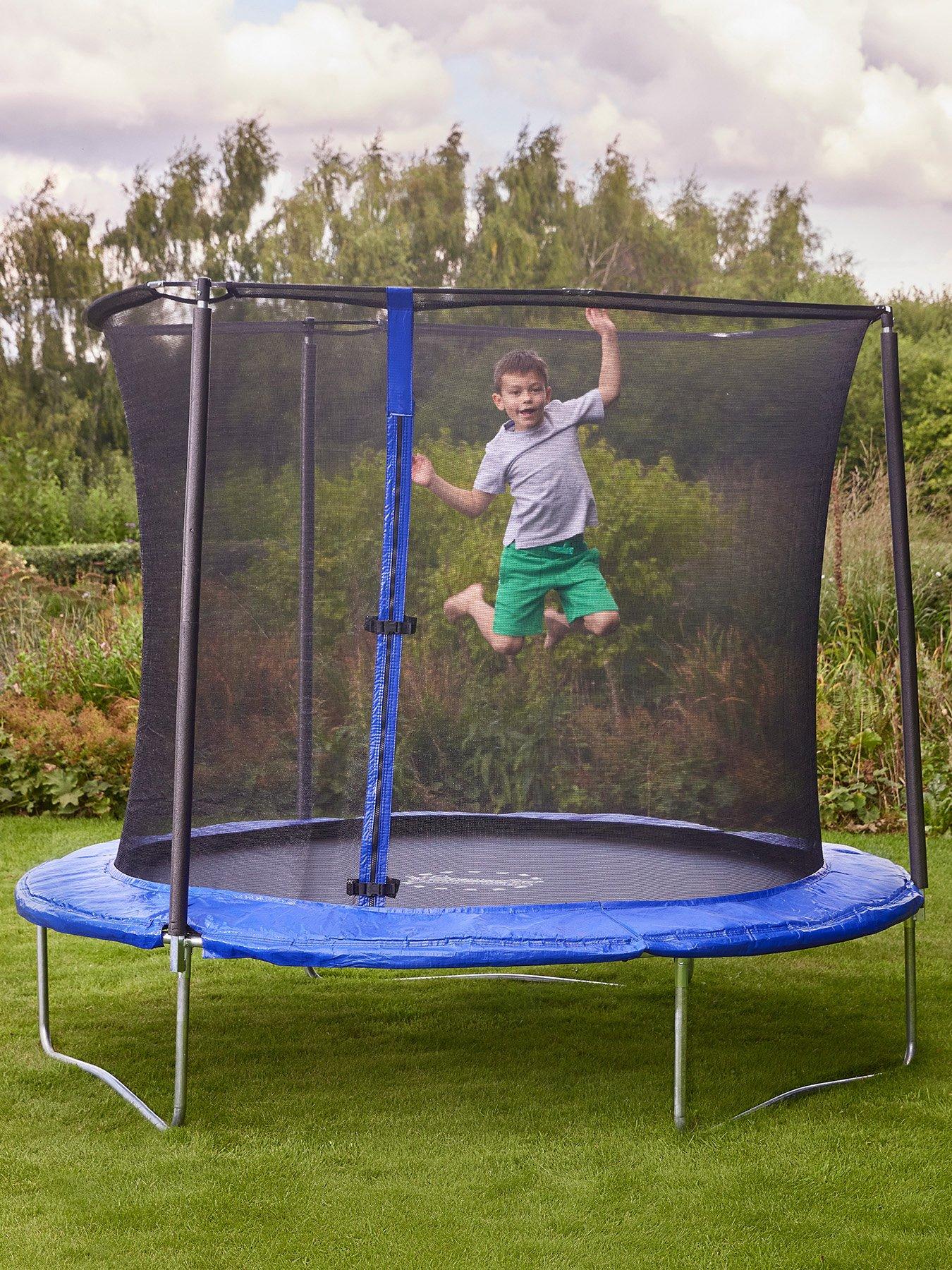 8ft trampoline 2025 and enclosure