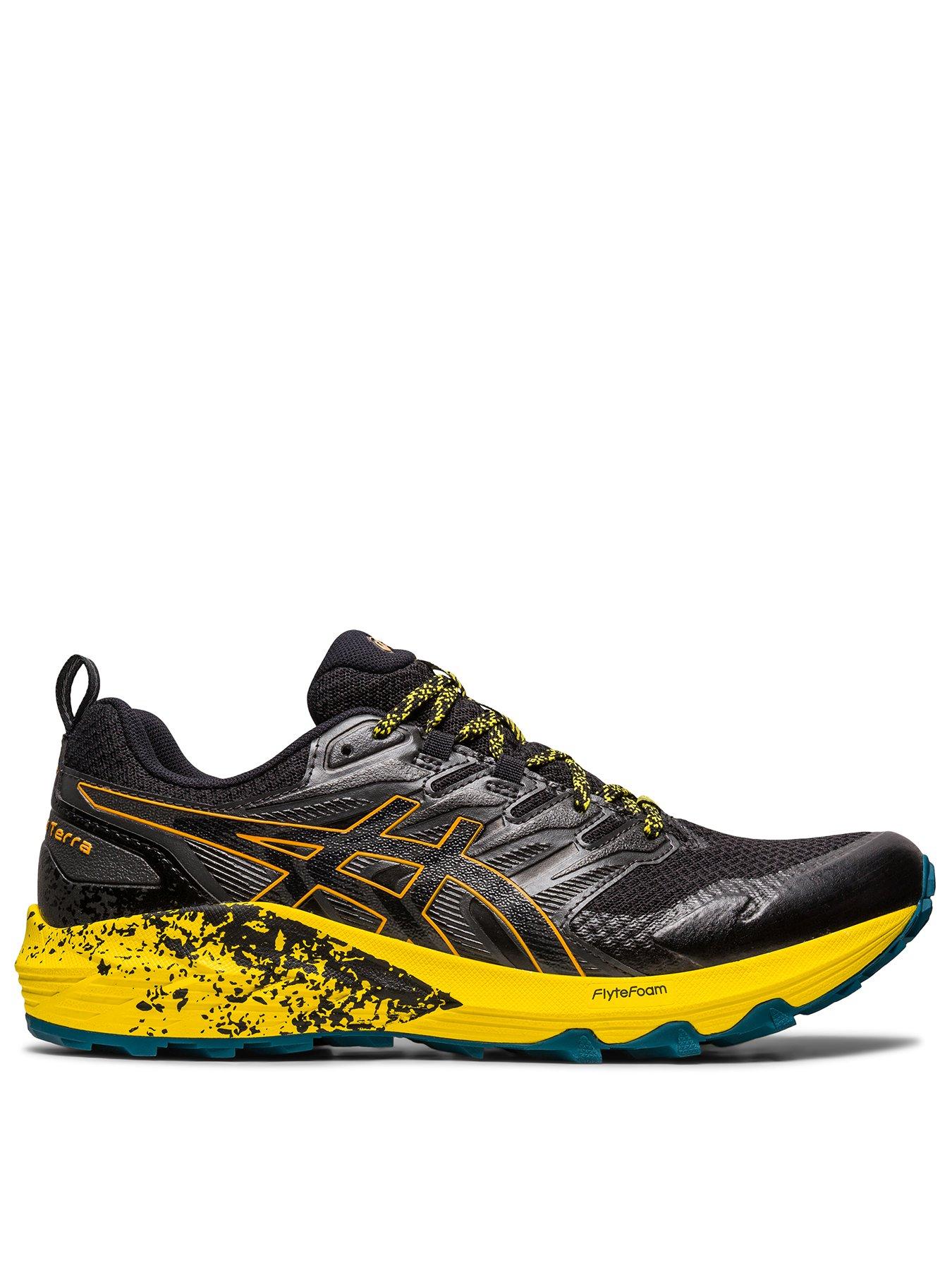 Asics running hotsell trainers black