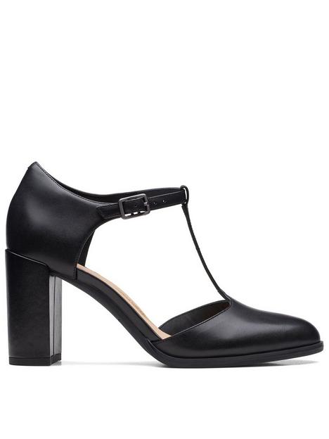clarks-freva85-bar-court-shoes-black-leather